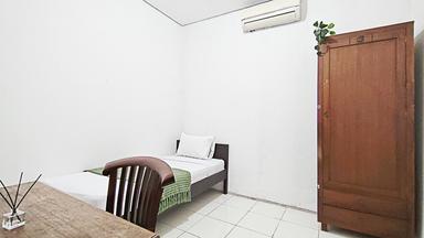 S Parman Residence Tomang Compact Single A