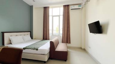 Koen View Radio Dalam Master Queen B