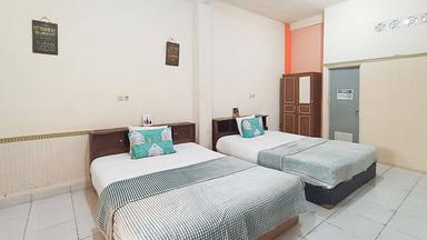 Super Bedroom Depok Executive Twin A