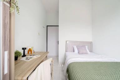 Rukita Adika Alam Sutera Compact Full A