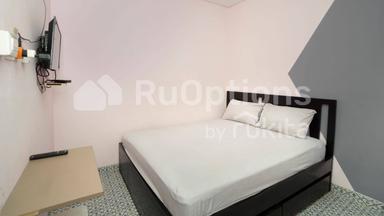 RuOptions Kaya House Pluit Compact Queen