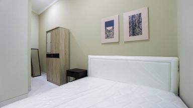 Rukita Unicorn Otista Tangerang Regular Queen 