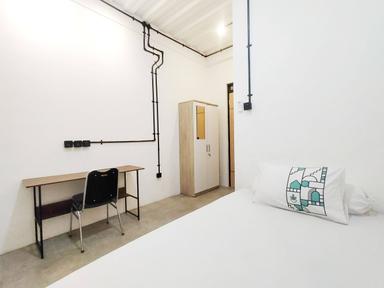 JJ House Unnes Semarang Regular Full A