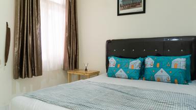 Pulo Residence Blok M Executive Queen B