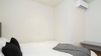 Rukita D'kubik Dom Kelapa Gading Regular Loft Queen C