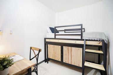 Uma Kost Alamanda Alpukat Pocket Single A