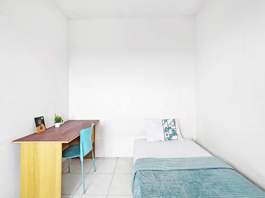 De Hebron Banyumanik Unika Semarang Pocket Single B - M