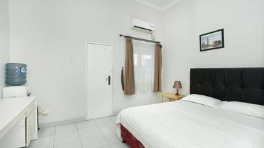 Pulo Residence Blok M Superior Queen B