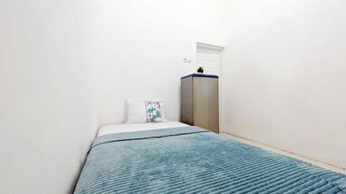 Pingu Kost Grogol Solo Baru Compact Single A