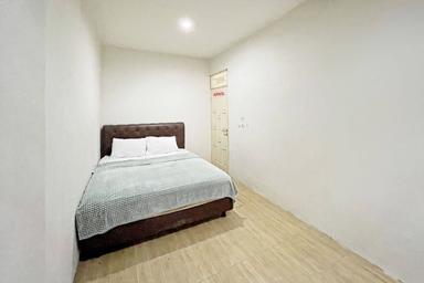 Pondok Kacang Townhouse Bintaro Regular Queen