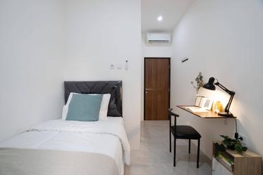 Rukita Palmino Cengkareng Compact Single B