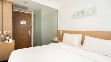 Heef Residence Pasar Baru Compact Queen A