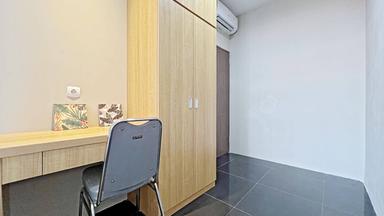 Jill House Kayu Putih Pulo Gadung Compact Single C