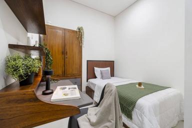 Rukita Tenang Jiwa UMS Solo Compact Full A