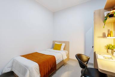 Rukita Rivera Petojo Compact Single A