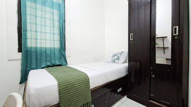 Umi Abadi 6 Kost Joglo Pocket Single A