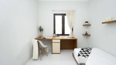 Rukita Grasta Senayan Regular Full A