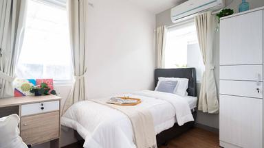 Rukita Rizadh Radio Dalam Compact Single A