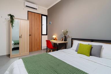 Rukita Cozy Nest Tebet Timur Regular Queen B