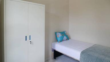 Summer Tawakal 11 Tomang Compact Single B