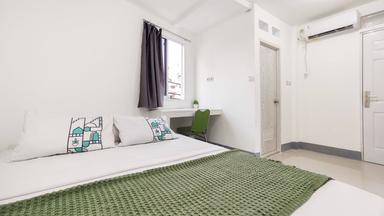 Uma Kost Griya Tambora Regular Queen A