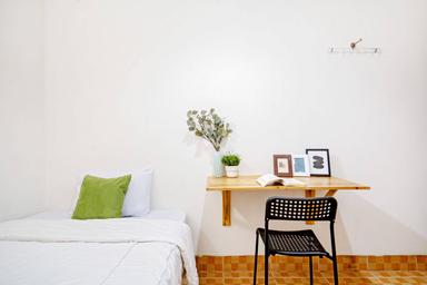 Uma Kost Masda 3 Teluk Gong Bandengan Pocket Full A