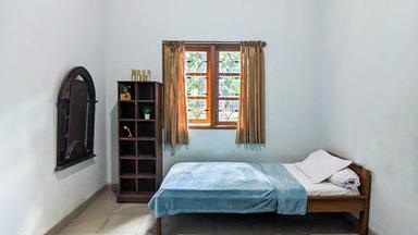 Satrio Residence Ngaglik Sleman Yogyakarta Superior Single - F