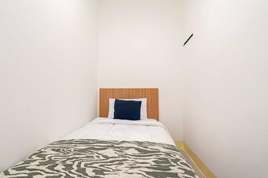 Rukita Avenue Paseban Senen Compact Single A