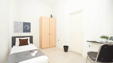 Rukita Miel Home Tomang Regular Single A