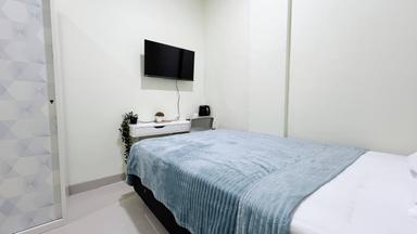 100R Home Hayam Wuruk Compact Single B