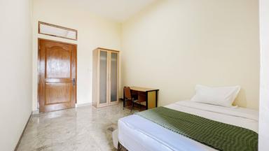 Villa Legoso Pisangan Ciputat Superior Full Sliding A