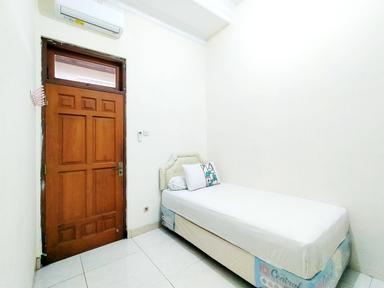 Oma Elka Kost Lamper Tengah Semarang Compact Single A