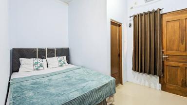 Sera House Gebang Yogyakarta Compact Queen - F