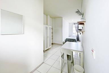 Lima Kamar Residence Kemanggisan Superior Single A