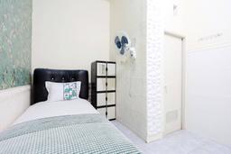 Compact Single A - F