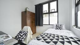 Compact Single C - M