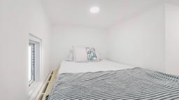 Pocket Loft Single D