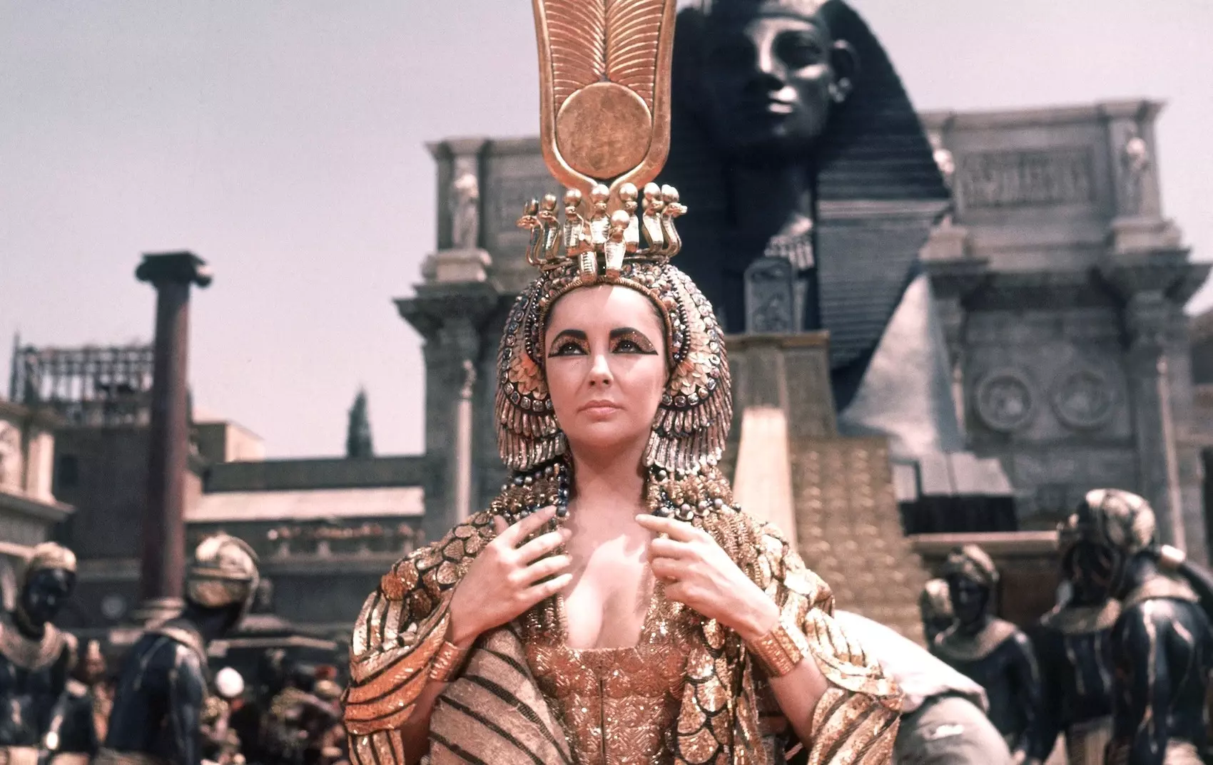 Fakta-fakta Menarik Tentang Cleopatra