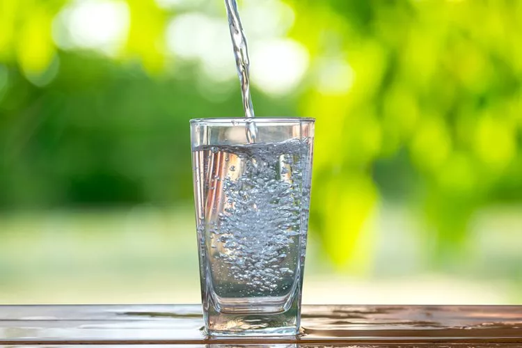 Manfaat Minum Air Putih Setelah Bangun Tidur Wajib Kamu Tahu 5078