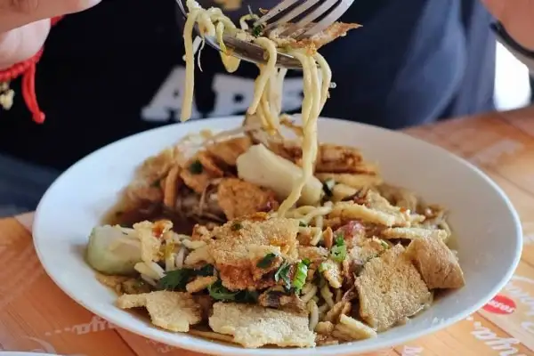  Makanan Khas Semarang: Mie Kopyok