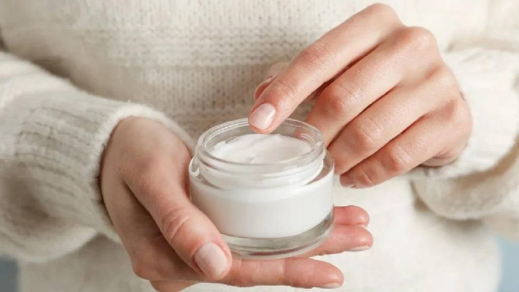 perbedaan moisturizer dan pelembab