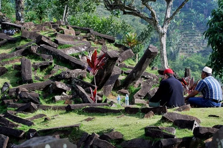 misteri gunung padang