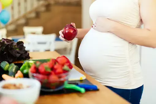 buah yang tidak boleh dimakan ibu hamil