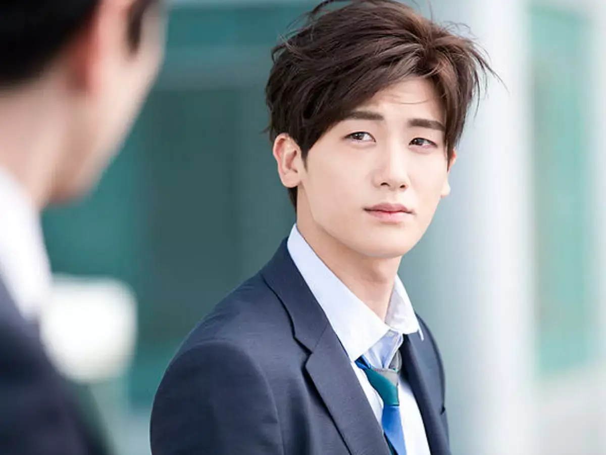 film park hyung-sik